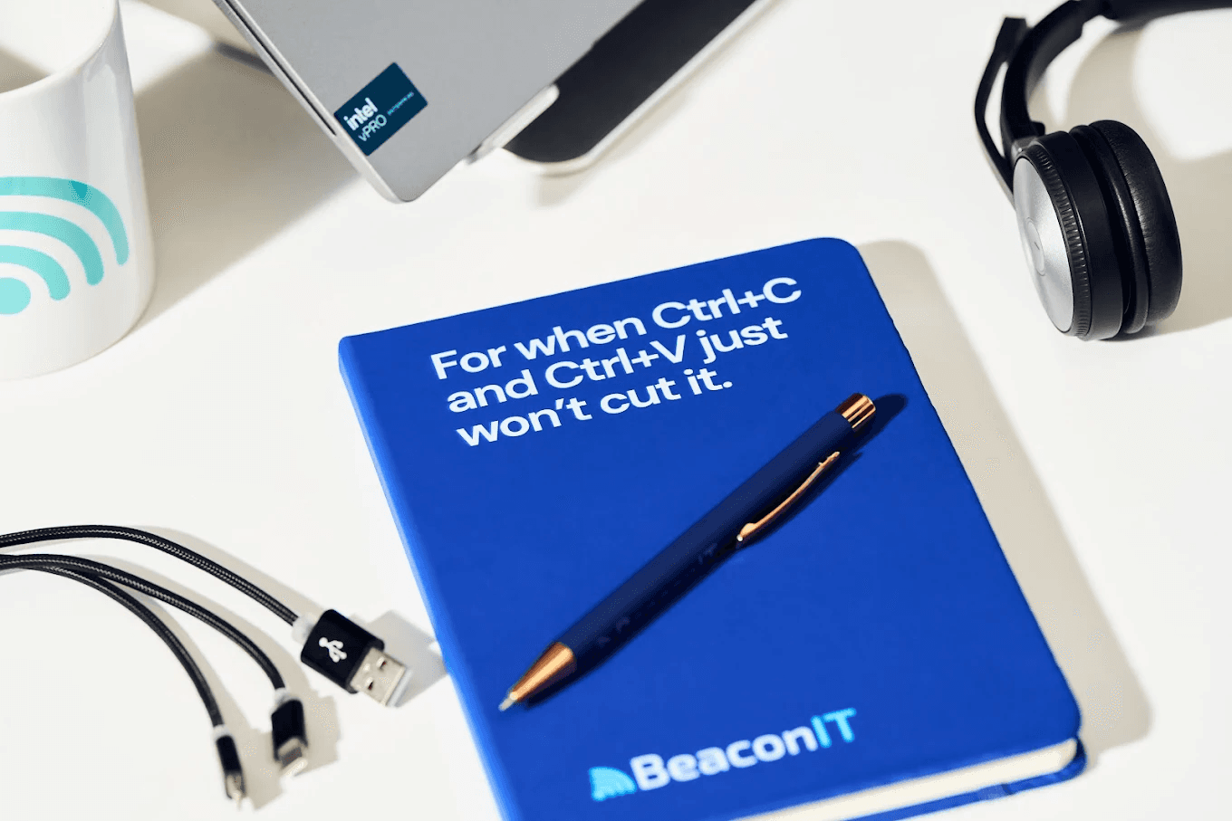 Beacon IT notebook and desk accessories